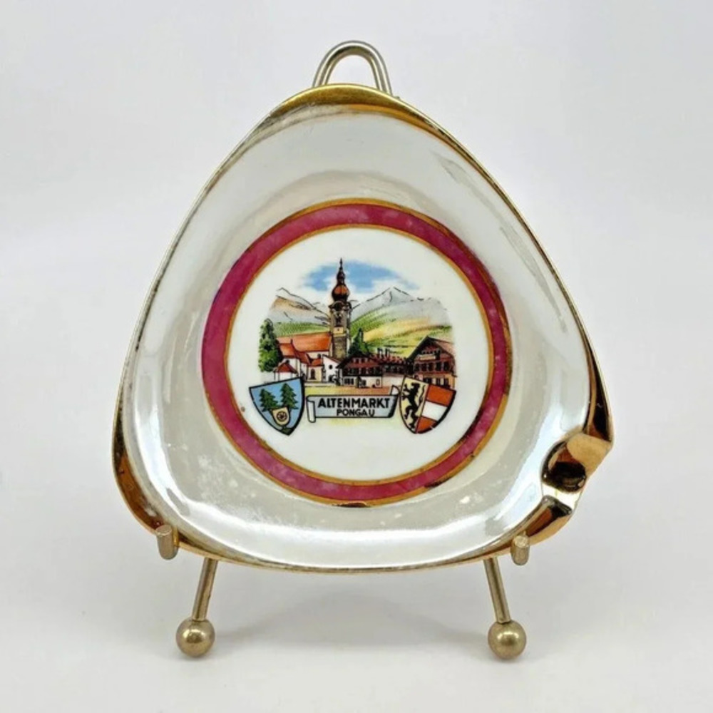 Altenmarkt Pongau Triangle Ashtray Souvenir 4 inch
